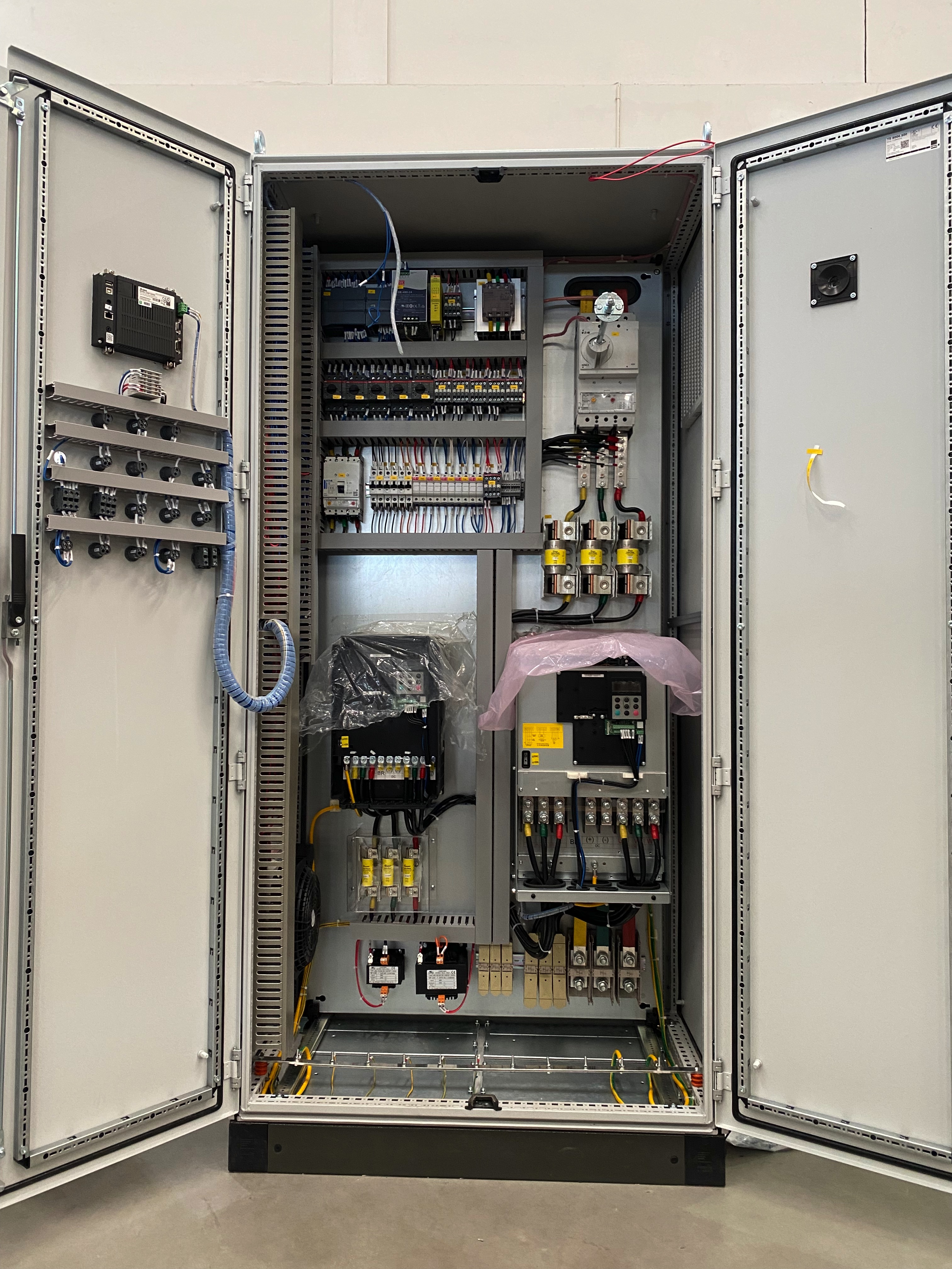 New UL508A Control Cabinet Products